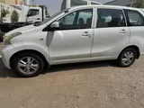 TOYOTA AVANZA 